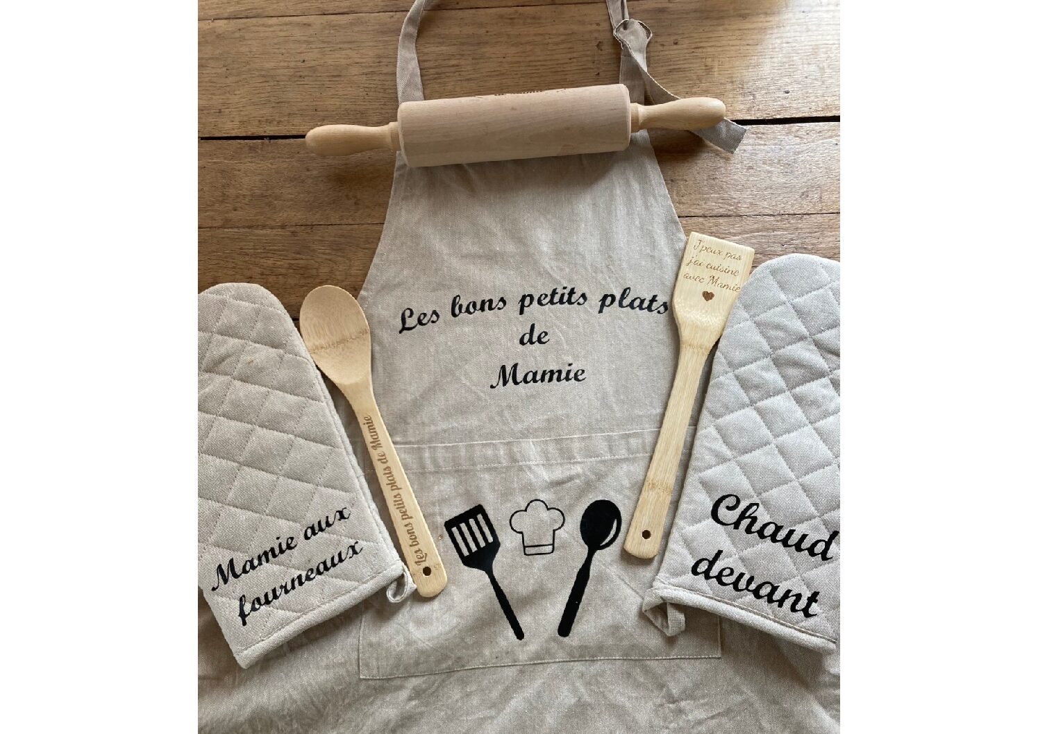 Tablier Personnalisable avec Accessoires – Image 1